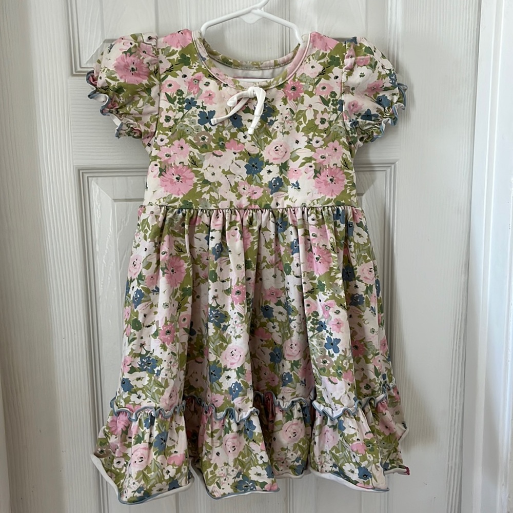 Sweet Honey Clothing Twirly Dress in EUC.